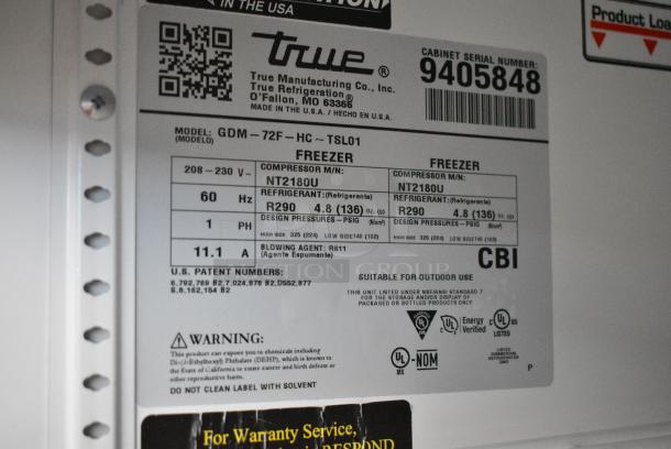 2018 True GDM-72F-HC Metal Commercial 3 Door Reach In Freezer Merchandiser w/ Poly Coated Racks. 115/208-230 Volts, 1 Phase. Tested and Working! - Image 7 of 7