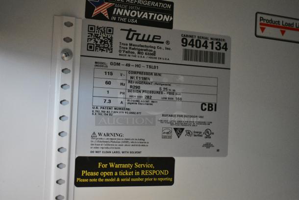 2018 True GDM-49-LD Metal Commercial 2 Door Reach In Cooler Merchandiser w/ Poly Coated Racks. 115 Volts, 1 Phase. Tested and Working! - Image 7 of 7