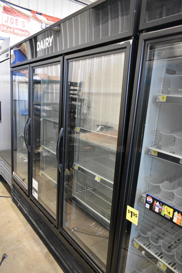 2019 True GDM-72-HC Metal Commercial 3 Door Reach In Cooler Merchandiser w/ Poly Coated Racks. 115 Volts, 1 Phase. Tested and Working! - Image 2 of 7