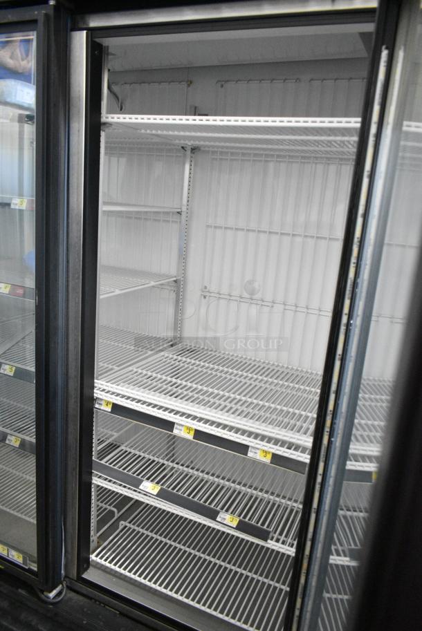 True GDM-72F-HC Metal Commercial 3 Door Reach In Freezer Merchandiser w/ Poly Coated Racks. 115/208-230 Volts, 1 Phase. Tested and Working! - Image 5 of 8