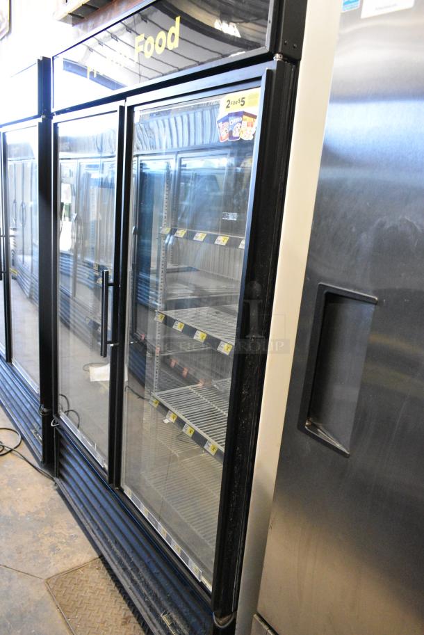 True GDM-49F-LD Metal Commercial 2 Door Reach In Freezer Merchandiser w/ Poly Coated Racks. 115/208-230 Volts, 1 Phase. Tested and Working! - Image 2 of 7