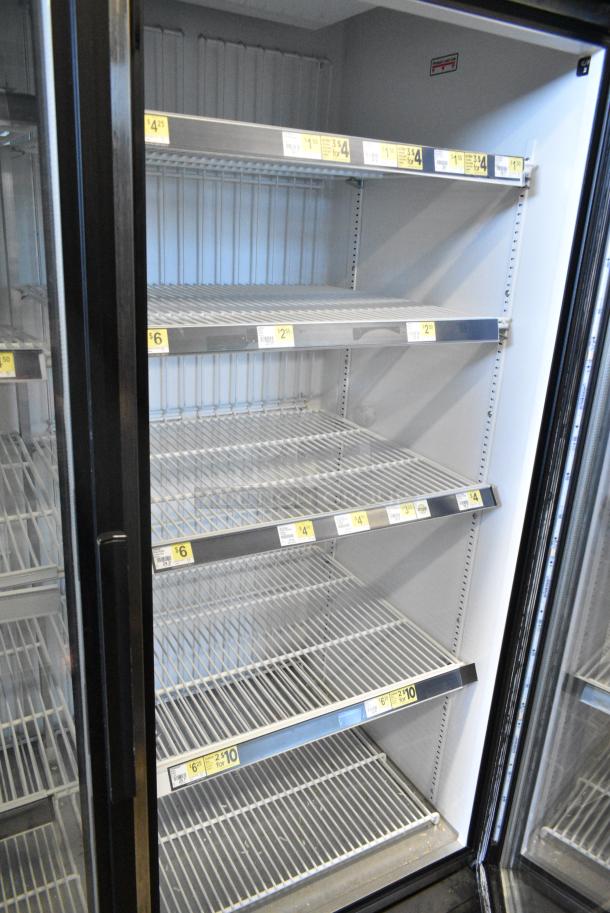 True GDM-49F-LD Metal Commercial 2 Door Reach In Freezer Merchandiser w/ Poly Coated Racks. 115/208-230 Volts, 1 Phase. Tested and Working! - Image 6 of 7