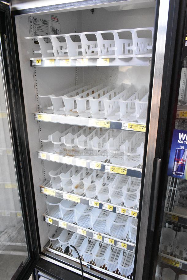 True GDM-49-LD Metal Commercial 2 Door Reach In Cooler Merchandiser w/ Poly Coated Racks. 115 Volts, 1 Phase. Tested and Working! - Image 5 of 7