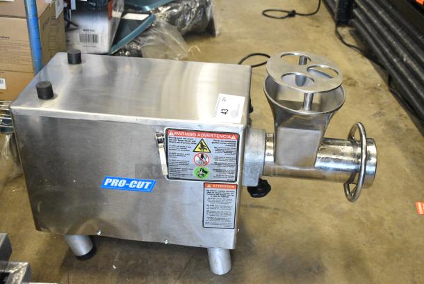 BRAND NEW SCRATCH AND DENT! Pro-Cut KG-22W-SS #22 Stainless Steel Electric Meat Grinder with Safe Guard. 110 Volts, 1 Phase. Tested and Working! - Image 7 of 10