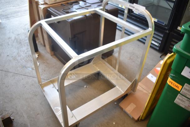 BRAND NEW SCRATCH AND DENT! Channel BPT-2TP Metal Pan Transport Rack on Commercial Casters. - Image 3 of 5