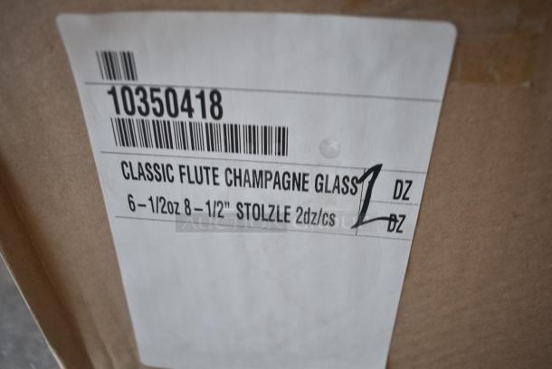 BRAND NEW SCRATCH AND DENT! Box of 24 Stolzle Classic Flute Champagne Glasses. - Image 5 of 5