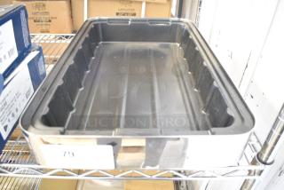 BRAND NEW SCRATCH AND DENT! Black Poly Ice Bin