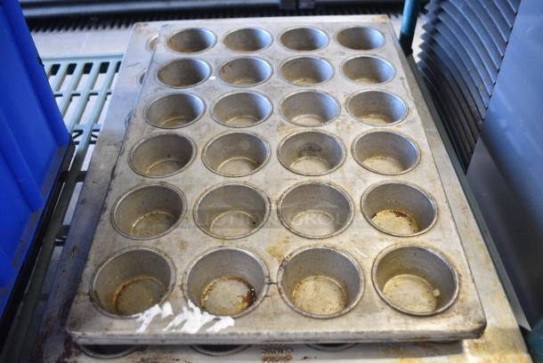 9 Various Metal Muffin Baking Pans. 9 Times Your Bid! - Image 4 of 6