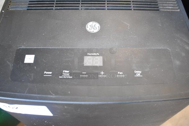 General Electric GE ADEL45LYL1 45 Pint Dehumidifier. 115 Volts, 1 Phase. - Image 4 of 6