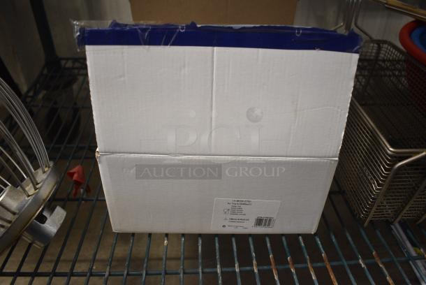 Box of Villery & Boch White Ceramic Plates. - Image 5 of 6