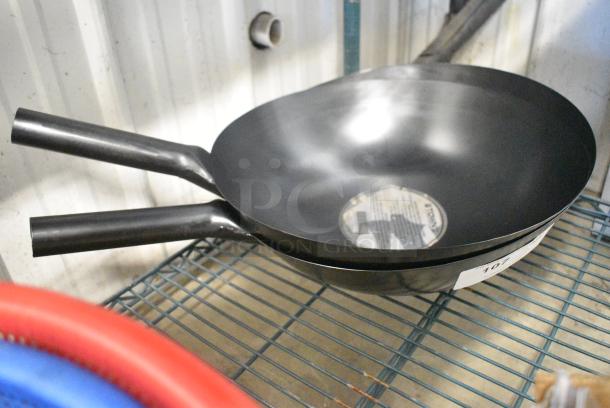 2 Town 843784002118 16" Mandarin Wok. 2 Times Your Bid! - Image 2 of 5