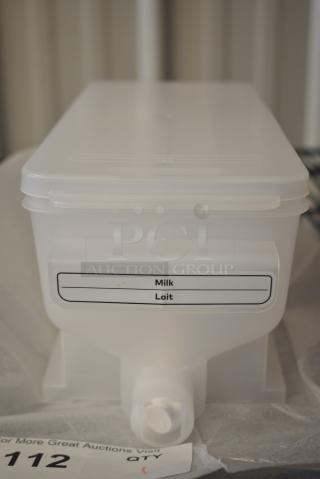 BRAND NEW SCRATCH AND DENT! Clear Poly Hopper