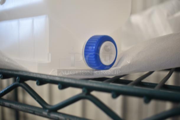 BRAND NEW SCRATCH AND DENT! Clear Poly Hopper - Image 5 of 6