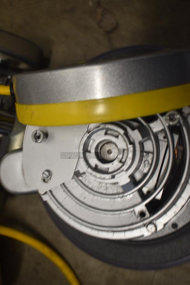 BRAND NEW SCRATCH AND DENT! Lavex Pro DP-1334 Floor Cleaning Machine. 120 Volts 1 Phase. Tested and Does Not Power On - Image 6 of 9