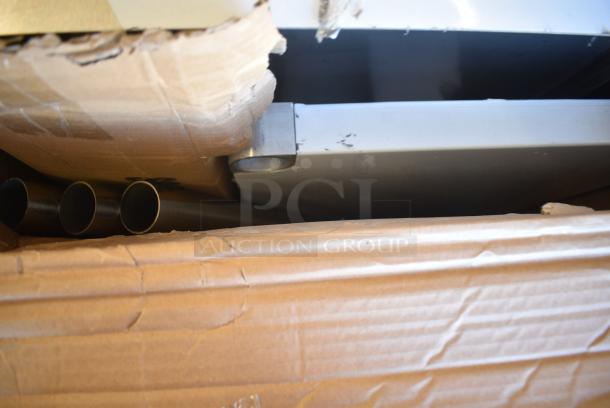 BRAND NEW SCRATCH AND DENT! Regency 600TSS2436S Spec Line 24" x 36" 14 Gauge Stainless Steel Commercial Work Table with Undershelf - Image 4 of 5