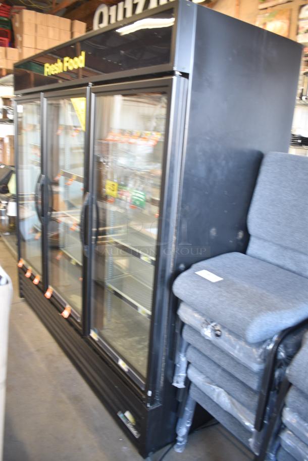 2018 True GDM-72-HC Metal Commercial 3 Door Reach In Cooler Merchandiser w/ Poly Coated Racks. 115 Volts, 1 Phase. Tested and Working! - Image 2 of 9