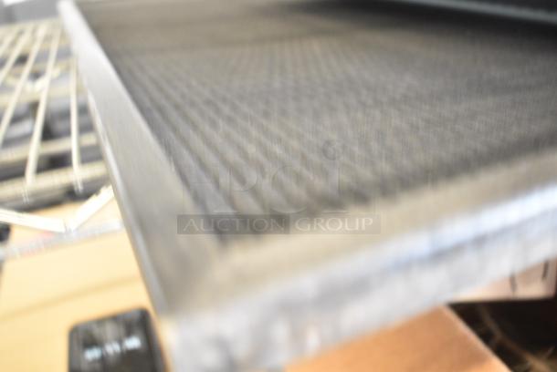 ALL ONE MONEY! Tier Lot of Various Items Including Racks - Image 6 of 6