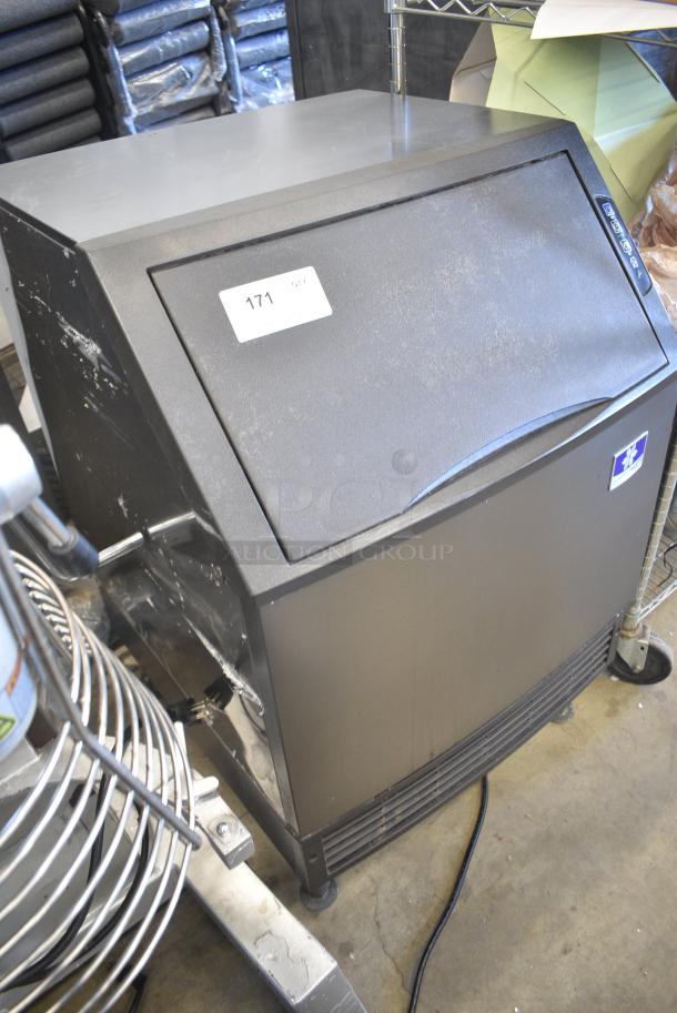 Manitowoc UDF0190A-161B Stainless Steel Commercial Self Contained Ice Machine. 115 Volts, 1 Phase. - Image 2 of 9