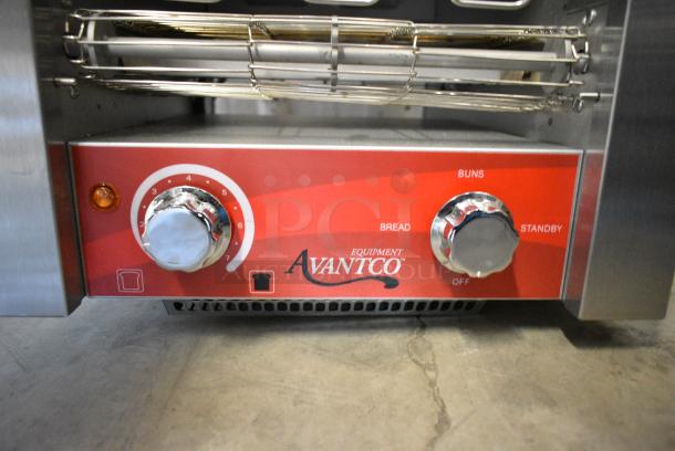 BRAND NEW SCRATCH AND DENT! Avantco 184T140 T140 Commercial 10" Wide Conveyor Toaster with 3" Opening, 300 Slices per Hour. 120 Volts, 1 Phase. Cannot Test Due To Plug Style - Image 5 of 8