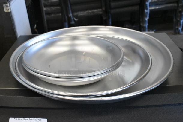 4 BRAND NEW SCRATCH AND DENT! Metal Trays. 4 Times Your Bid! - Image 2 of 5