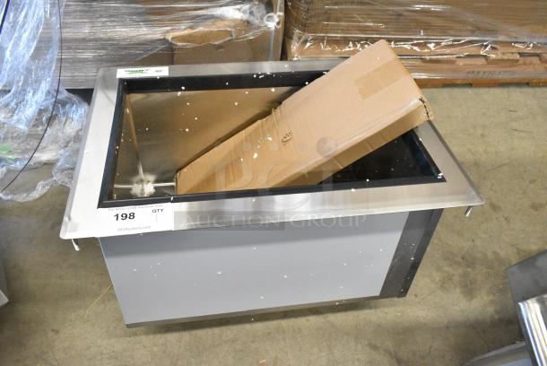 BRAND NEW SCRATCH AND DENT! Regency 600DIIB1824 18" x 24" Stainless Steel Drop-In Ice Bin - Image 1 of 4