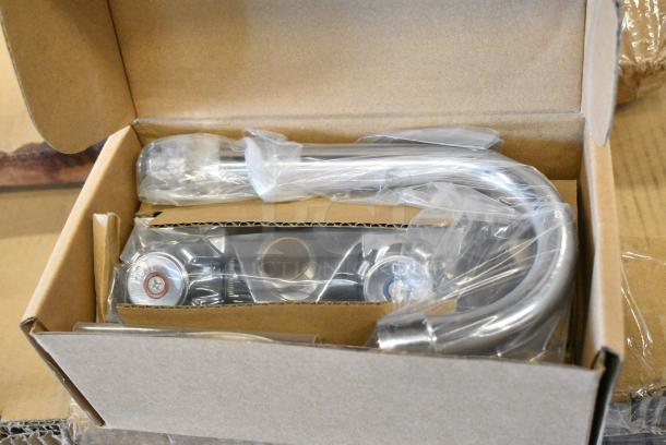 BRAND NEW SCRATCH AND DENT! Regency 600HS17SP 17" x 15" Wall-Mounted Hand Sink with Gooseneck Faucet and Side Splash - Image 3 of 7