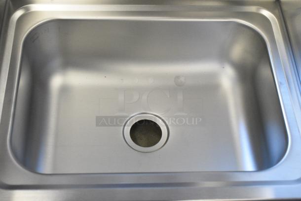 BRAND NEW SCRATCH AND DENT! Regency 600HS17SP 17" x 15" Wall-Mounted Hand Sink with Gooseneck Faucet and Side Splash - Image 6 of 7