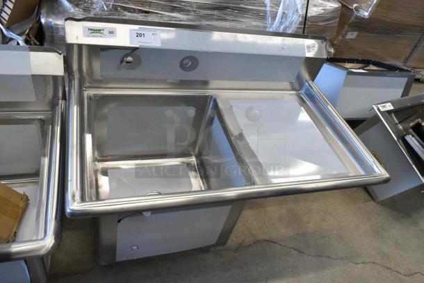 BRAND NEW SCRATCH AND DENT! Regency 600S1181818R Stainless STeel Single Bay Sink w/ Right Side Drain Board. No Legs. - Image 1 of 5