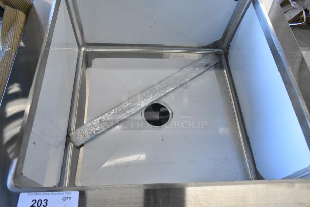 BRAND NEW SCRATCH AND DENT! Regency 600SM242412 29" 16-Gauge Stainless Steel One Compartment Floor Mop Sink - 24" x 24" x 12" Bowl - Image 3 of 4