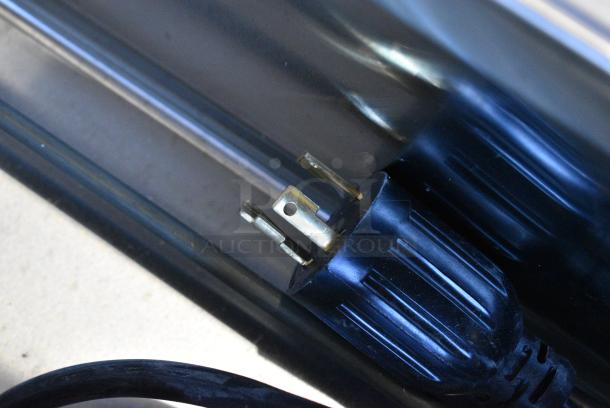 BRAND NEW SCRATCH AND DENT! 2024 ServIt 423EST4WO500 Stainless Steel Four Pan Open Well Electric Steam Table with Adjustable Undershelf. 120 Volts, 1 Phase. Cannot Test Due To Plug Style - Image 9 of 10