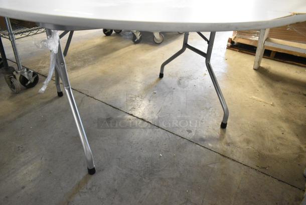 BRAND NEW SCRATCH AND DENT! Round Folding Table. - Image 4 of 4