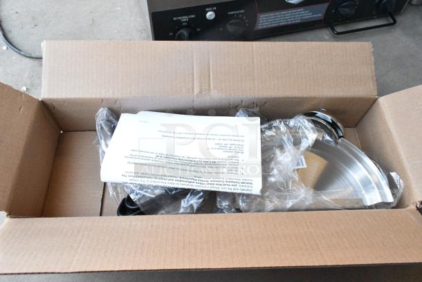 BRAND NEW SCRATCH AND DENT! Vollrath Cayenne TW-27R  Twin Well 7 Qt. Countertop Rethermalizer with Independent Timers. 120 Volts, 1 Phase. Tested and Working! - Image 6 of 8