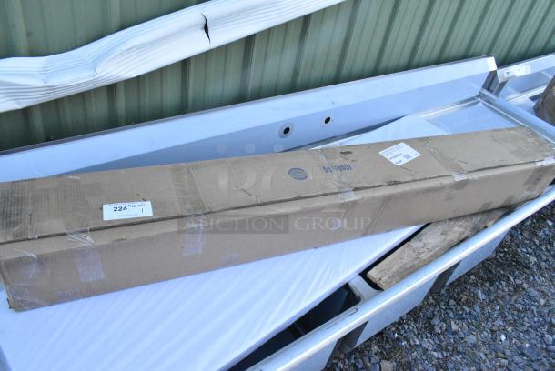 BRAND NEW SCRATCH AND DENT! 910266240V TPI OCH2 Series OCH2-66-240V Brown Outdoor / Indoor Quartz Electric Infrared Heater. 240 Volts, 1 Phase. - Image 1 of 3