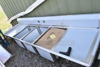 BRAND NEW SCRATCH AND DENT! Regency 600S31824224 94" 16 Gauge Stainless Steel Three Compartment Commercial Sink with Galvanized Steel Legs and 2 Drainboards - 18" x 24" x 14" Bowls