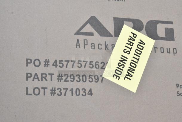 BRAND NEW SCRATCH AND DENT! Regency 600S31824224 94" 16 Gauge Stainless Steel Three Compartment Commercial Sink with Galvanized Steel Legs and 2 Drainboards - 18" x 24" x 14" Bowls - Image 4 of 9