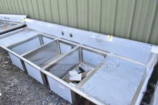 BRAND NEW SCRATCH AND DENT! Regency 600S32030224 Stainless Steel 3 Bay Sink w/ Dual Drain Boards.