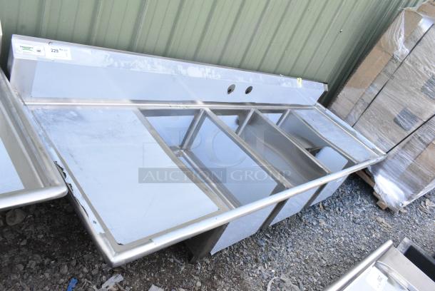 BRAND NEW SCRATCH AND DENT! Regency 600S32030224 Stainless Steel 3 Bay Sink w/ Dual Drain Boards. - Image 2 of 8