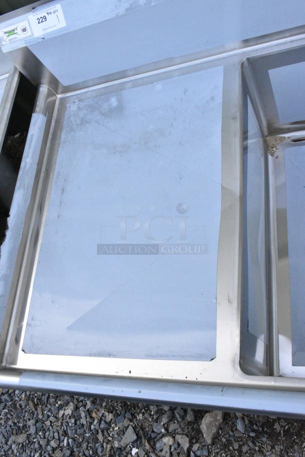 BRAND NEW SCRATCH AND DENT! Regency 600S32030224 Stainless Steel 3 Bay Sink w/ Dual Drain Boards. - Image 7 of 8