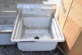 BRAND NEW SCRATCH AND DENT! Steelton 522CS12424 29 1/2" 18-Gauge Stainless Steel One Compartment Commercial Sink without Drainboard - 24" x 24" x 12" Bowl. No Legs.