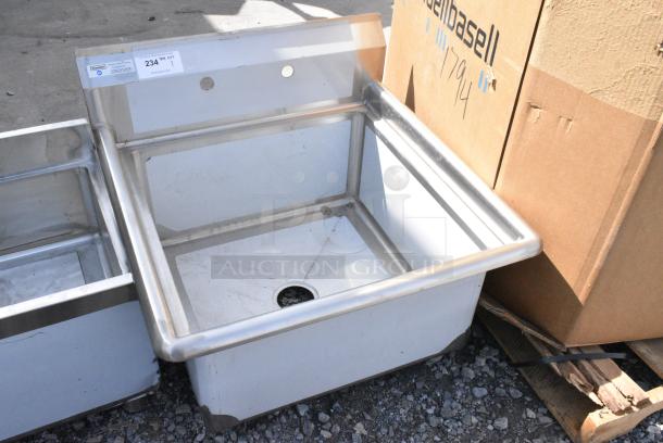 BRAND NEW SCRATCH AND DENT! Steelton 522CS12424 29 1/2" 18-Gauge Stainless Steel One Compartment Commercial Sink without Drainboard - 24" x 24" x 12" Bowl. No Legs. - Image 2 of 5