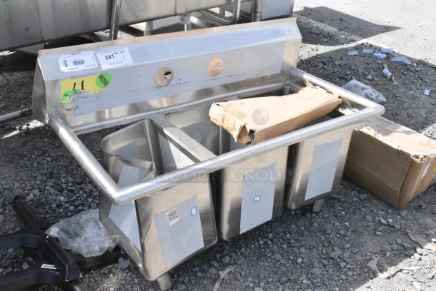 BRAND NEW SCRATCH AND DENT! Regency 600S31014 Stainless Steel 3 Bay Sink. No Legs. - Image 2 of 6