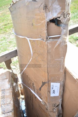 BRAND NEW SCRATCH AND DENT! Regency 460EGSC2436 SECURITY CAGE 24X36X61 GREEN EPOXY. May Be Missing Pieces.