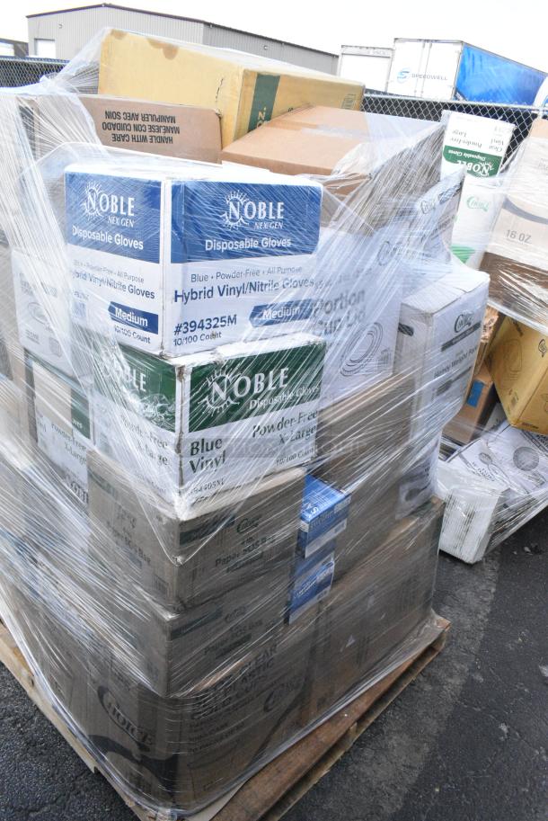 33 BRAND NEW SCRATCH AND DENT! Items Including 394325M Noble NexGen Powder-Free Disposable Blue Hybrid 3 Mil Thick Gloves - Medium - 1000/Case, 433BR4BGC Choice 4 lb. Natural Kraft Paper Bag - 500/Case, 500CC12 Choice Clear PET Customizable Plastic Cold Cup - 12 oz. - 1,000/Case, Dart DWTG20ST ThermoGuard 20 oz. Double Wall Insulated Steam Print Paper Hot Cup, 130WBKSPOONH Choice Black Heavy Weight Wrapped Polystyrene Plastic Teaspoon - 1,000/Case, 500CC12PLA EcoChoice 12 oz. PLA Compostable Plastic Cold Cup - 1,000/Case, 130ROLLKFSSV Visions 17" x 17" Pre-Rolled Linen-Feel White Napkin and Silver Heavy Weight Plastic Cutlery Set - 100/Case, 5008RIPKRPE Choice 8 oz. Squat Double Wall Ripple Kraft Paper Hot Cup - 500/Case, 500TO993 Choice 9" x 9" x 3" Microwavable 1-Compartment Black / Clear Plastic Hinged Container - 100/Case, 500CC16HW Choice Heavy Weight 16 oz. Clear Plastic Cold Cup - 1,000/Case. 33 Times Your Bid! - Image 4 of 22