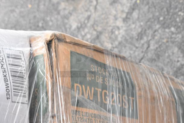 33 BRAND NEW SCRATCH AND DENT! Items Including 394325M Noble NexGen Powder-Free Disposable Blue Hybrid 3 Mil Thick Gloves - Medium - 1000/Case, 433BR4BGC Choice 4 lb. Natural Kraft Paper Bag - 500/Case, 500CC12 Choice Clear PET Customizable Plastic Cold Cup - 12 oz. - 1,000/Case, Dart DWTG20ST ThermoGuard 20 oz. Double Wall Insulated Steam Print Paper Hot Cup, 130WBKSPOONH Choice Black Heavy Weight Wrapped Polystyrene Plastic Teaspoon - 1,000/Case, 500CC12PLA EcoChoice 12 oz. PLA Compostable Plastic Cold Cup - 1,000/Case, 130ROLLKFSSV Visions 17" x 17" Pre-Rolled Linen-Feel White Napkin and Silver Heavy Weight Plastic Cutlery Set - 100/Case, 5008RIPKRPE Choice 8 oz. Squat Double Wall Ripple Kraft Paper Hot Cup - 500/Case, 500TO993 Choice 9" x 9" x 3" Microwavable 1-Compartment Black / Clear Plastic Hinged Container - 100/Case, 500CC16HW Choice Heavy Weight 16 oz. Clear Plastic Cold Cup - 1,000/Case. 33 Times Your Bid! - Image 10 of 22