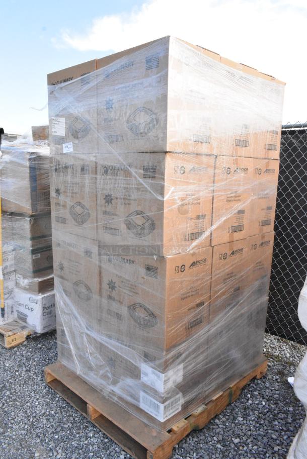 24 BRAND NEW SCRATCH AND DENT! Items Including Culinary Basics 9"x9" Hinged Containers. 24 Times Your Bid! - Image 2 of 5