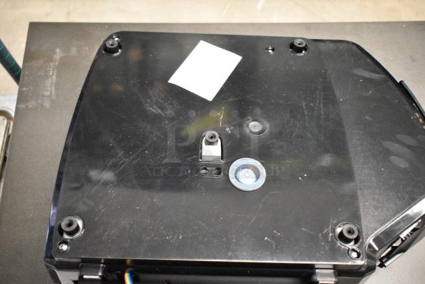 BRAND NEW IN BOX! 2017 Hobart HTi Metal Commercial Countertop Scale. 120/208-240 Volts, 1l Phase. Tested and Working! - Image 13 of 28