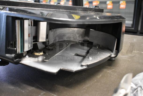 BRAND NEW IN BOX! 2017 Hobart HTi Metal Commercial Countertop Scale. 120/208-240 Volts, 1l Phase. Tested and Working! - Image 15 of 26
