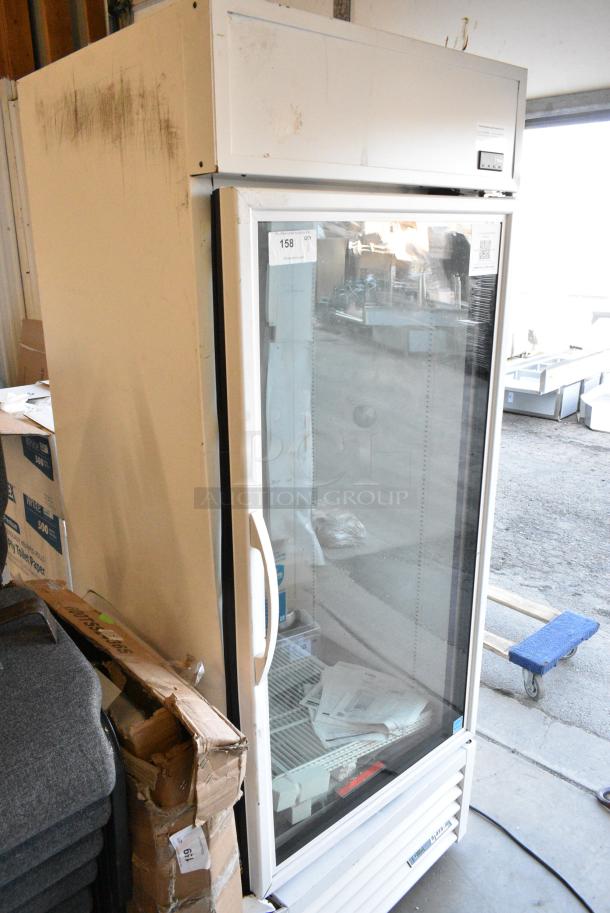 BRAND NEW SCRATCH AND DENT! 2024 True TSCI-600R-G-PH Metal Commercial Single Door Reach In Cooler Merchandiser w/ Poly Coated Racks. 115 Volts, 1 Phase. Tested and Working! - Image 7 of 10