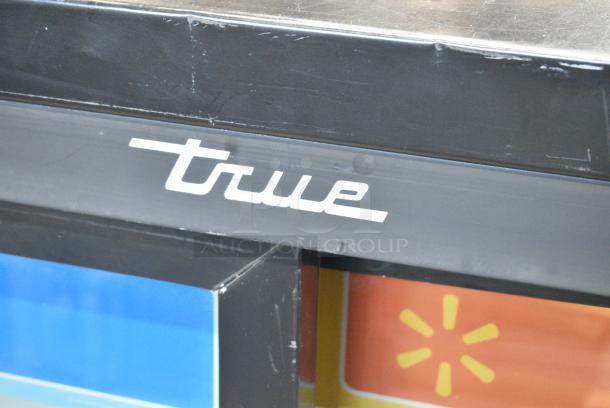 2018 True GDM-41SL-48-HC-LD Metal Commercial 2 Door Reach In Cooler Merchandiser w/ Poly Coated Racks. 115 Volts, 1 Phase. Tested and Working! - Image 3 of 7