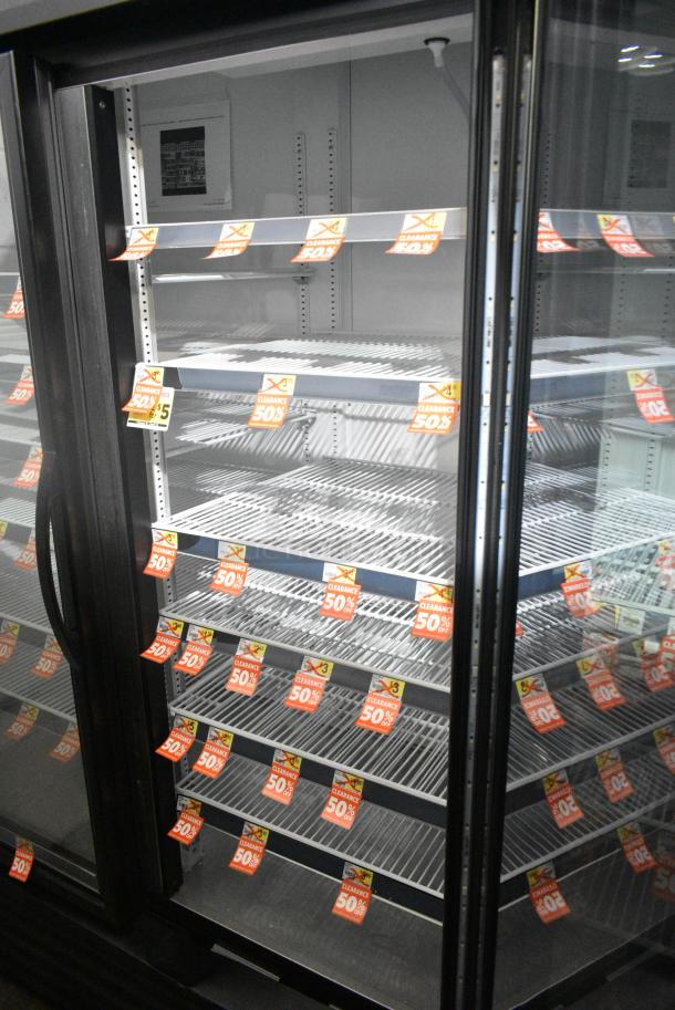 2018 True GDM-72-HC Metal Commercial 3 Door Reach In Cooler Merchandiser w/ Poly Coated Racks. 115 Volts, 1 Phase. Tested and Working! - Image 5 of 7